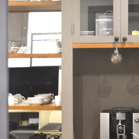 Hotel Concorde - Centre De *