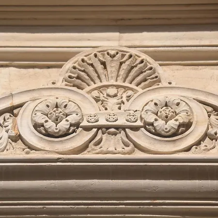 Hotel Concorde - Centre De Nîmes