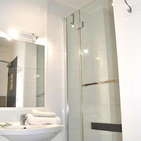 Hotel Concorde Nimes