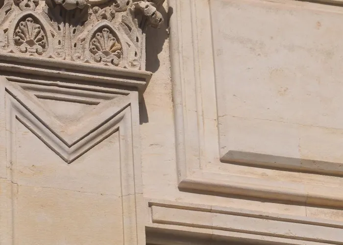 Concorde Otel Nîmes